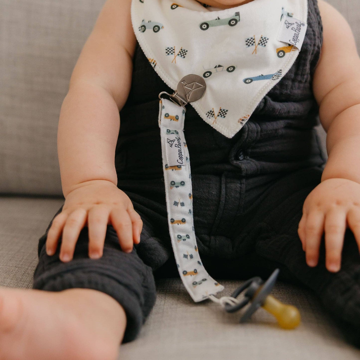 Speedster Binky Clips