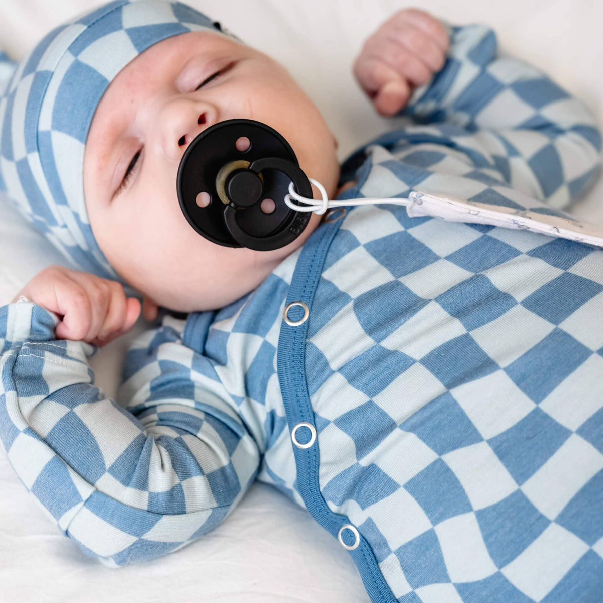 Copper Pearl - Newborn Knotted Gown - Miles