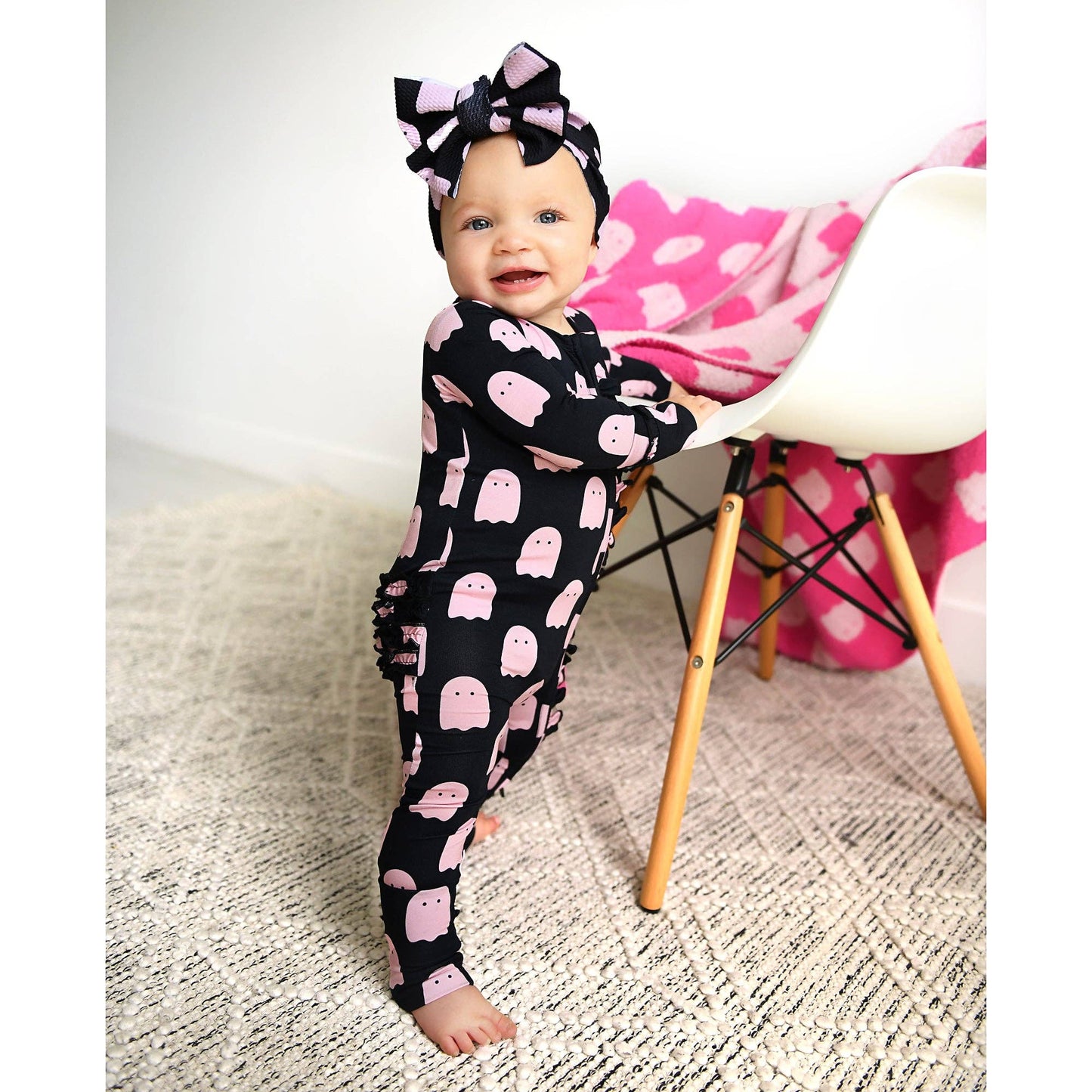 Shade Black Ghost RUFFLE ZIP