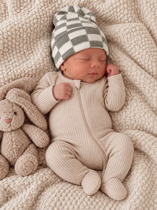 Baby's First Hat Fern/Warm White Checkerboard