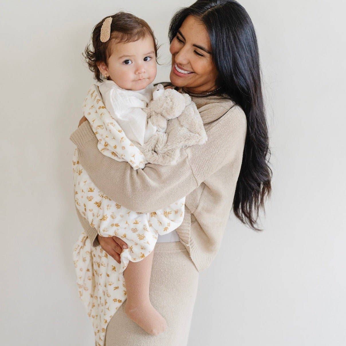 Saranoni - MINKY STRETCH RECEIVING BLANKETS: Secret Garden