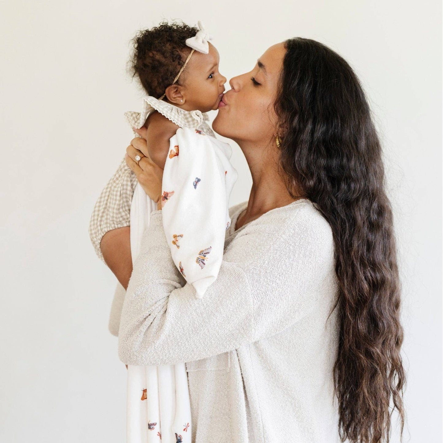 Saranoni - MINKY STRETCH LUXE SWADDLE/BLANKET: Butterfly