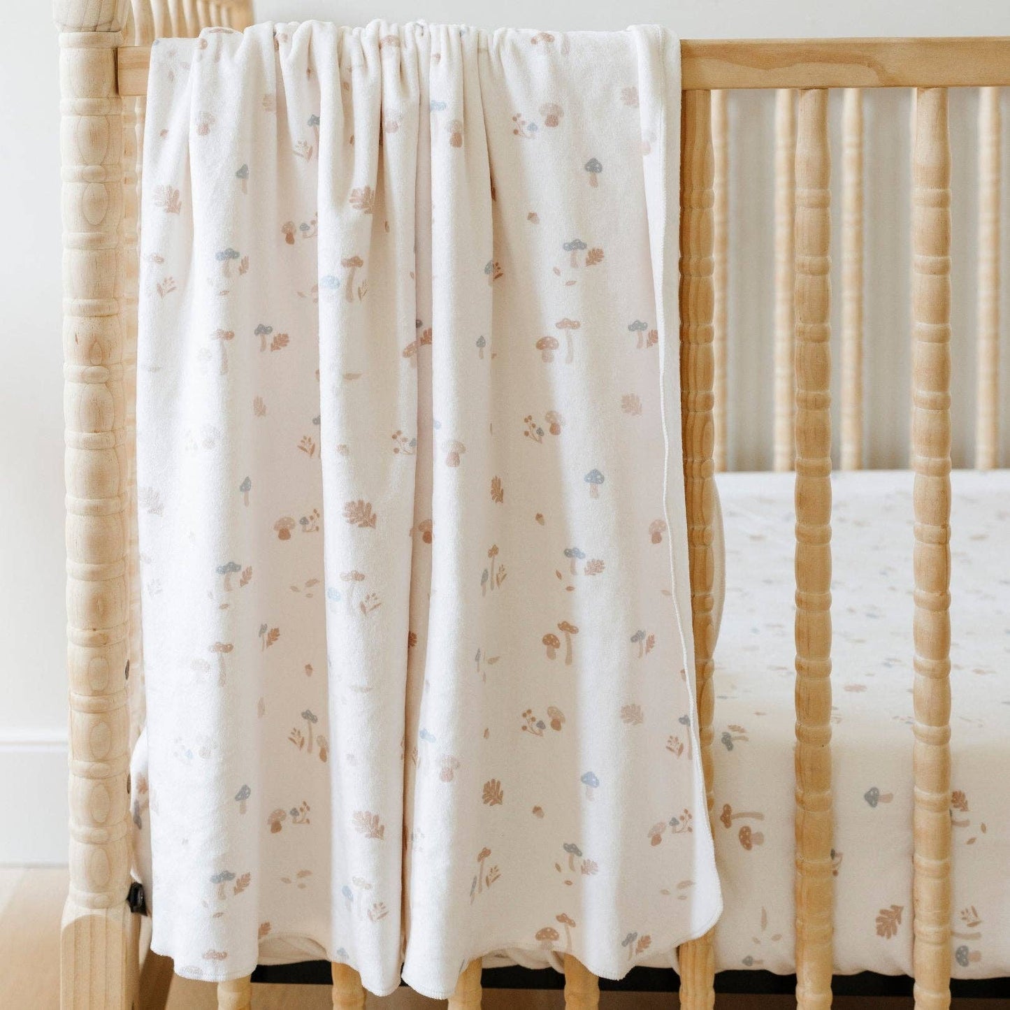 Saranoni - MINKY STRETCH LUXE SWADDLE/BLANKET: Sail Boat