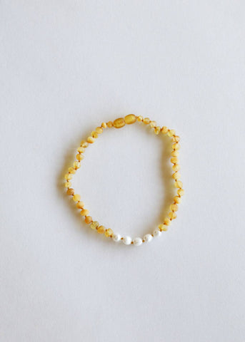 CanyonLeaf - Raw Honey Amber + Pearl || Necklace